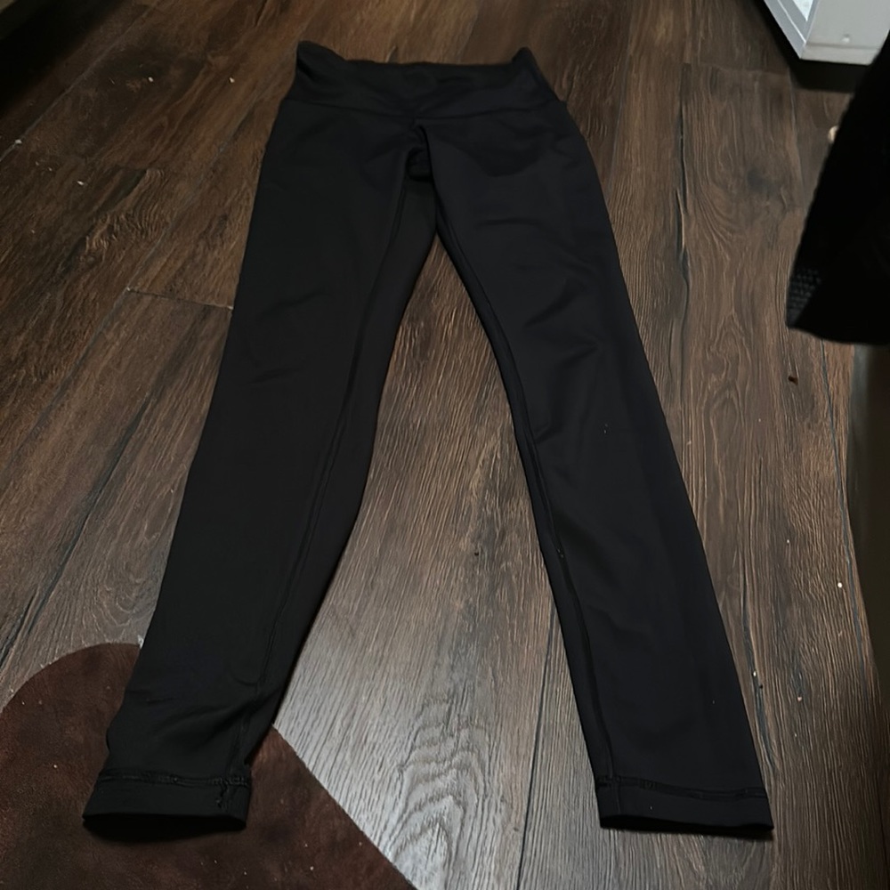 Black leggings